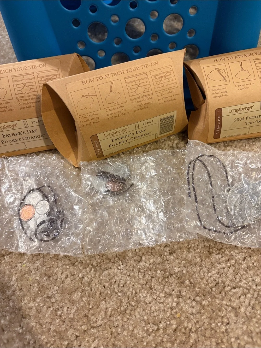Set of 5 Longaberger “Dad's My Star' and “Pocket Change” tie ons